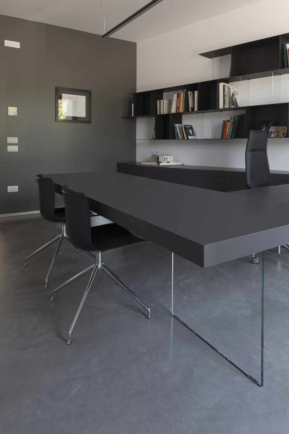 Bureaux B+B - Revêtement décoratif en béton ciré - Ideal Work